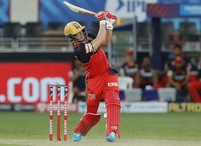 AB de Villiers hits a six