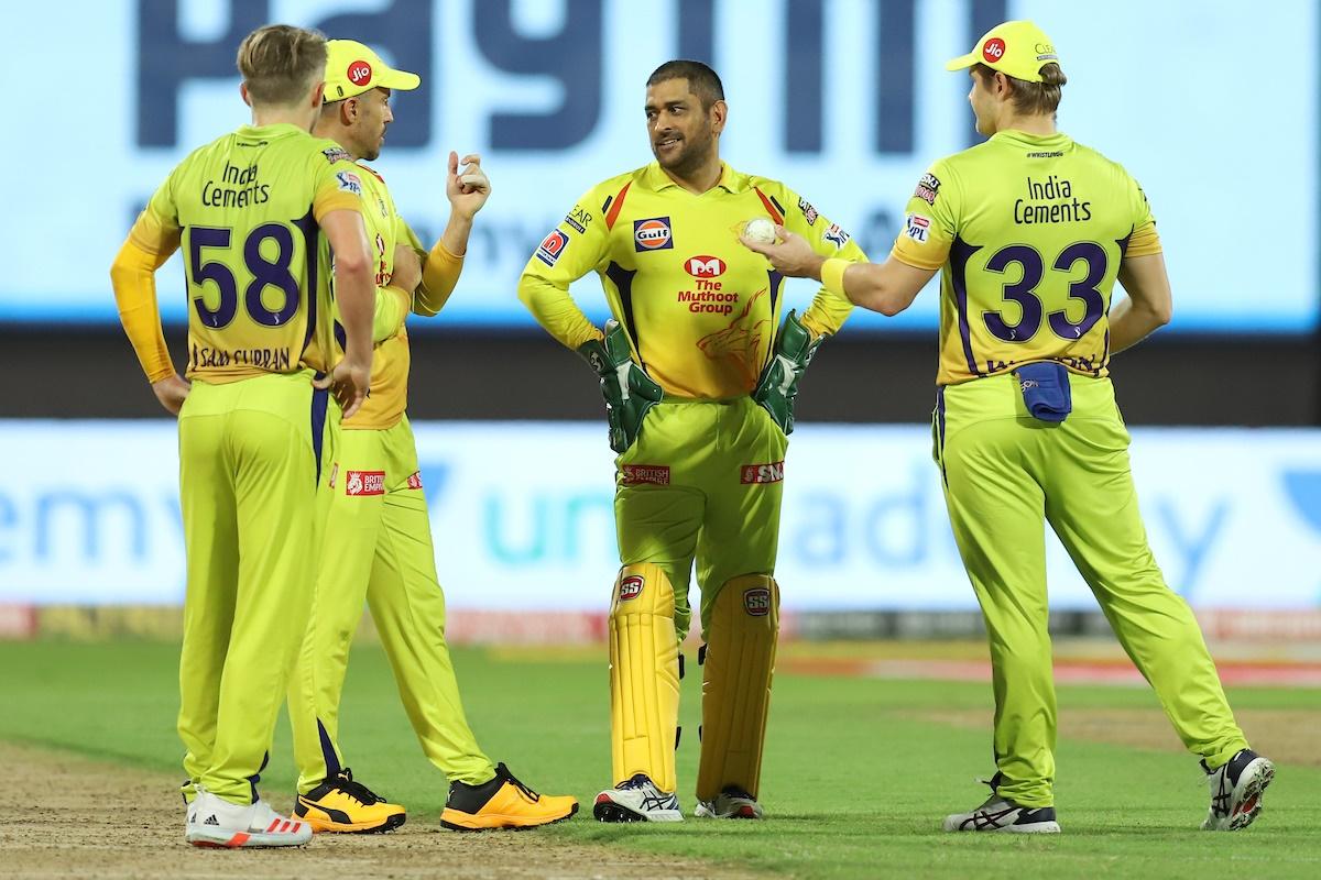 Chennai Super Kings captain Mahendra Singh Dhoni seems to be asking Sam Curran, Faf de Plessis and Shane Watson how to stop marauding Delhi Capitals batsman Shikhar Dhawan