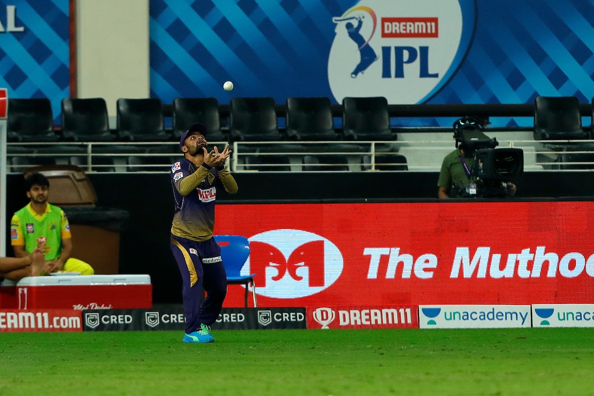 Rinku Singh catches Shane Watson