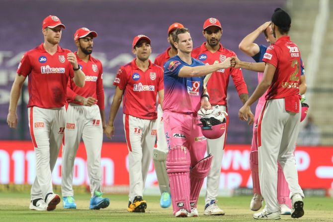 Rajasthan Royals skipper Steve Smith is congratulated by Kings XI Punjab player after the match.