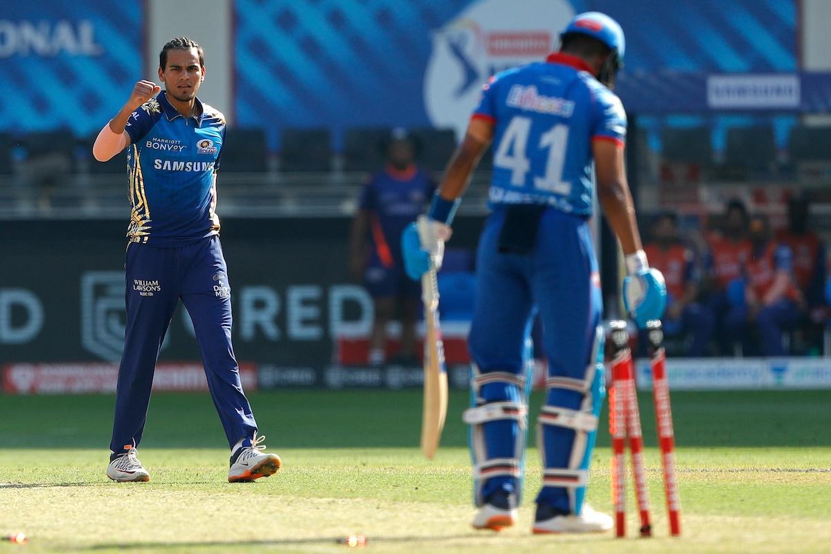 Rahul Chahar celebrates after dismissing Shreyas Iyer.