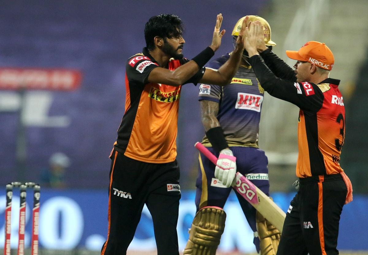 Khaleel Ahmed and David Warner celebrate the dismissal of Sunil Naraine for a duck