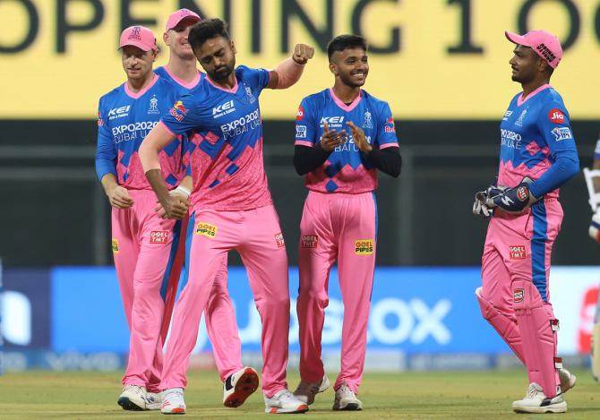 Rajasthan Royals pacer Jaydev Unadkat celebrates the wicket of Delhi Capitals opener Prithvi Shaw