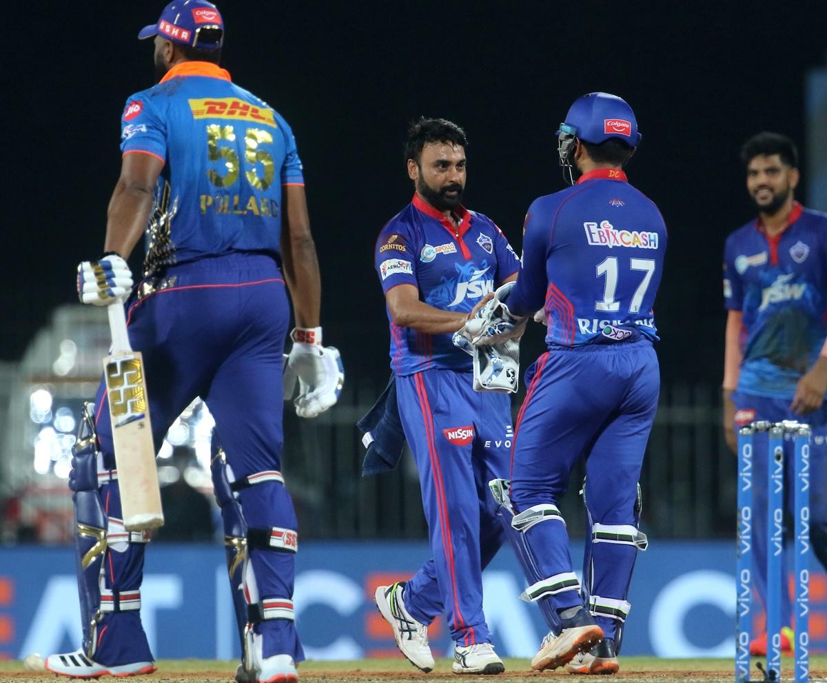 Amit Mishra celebrates with Rishab Pant after dismissing Kieron Pollard leg before wicket