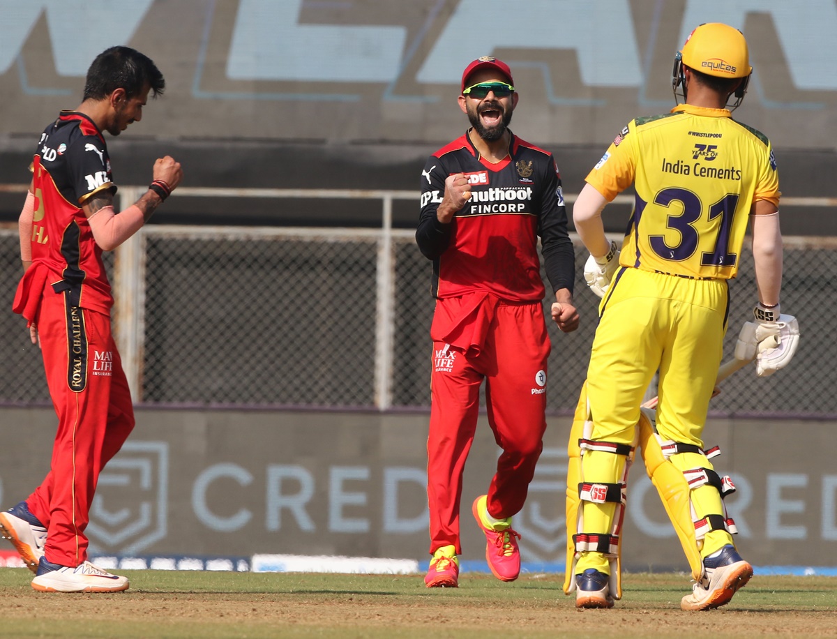 Yuzvendra Chahal celebrates after dismissing Ruturaj Gaikwad