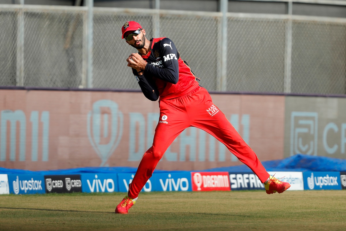 Suresh Raina is caught by Devdutt Padikkal.