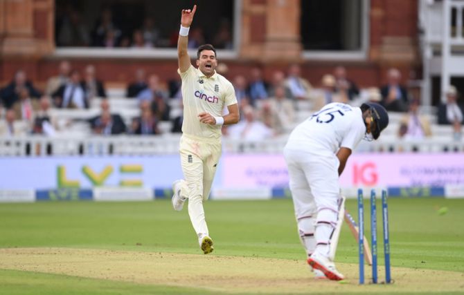 Rohit Sharma is bowled by James Anderson.