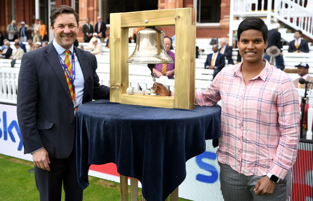 India women's cricketer Deepti Sharma rings the five-minute bell alongside MCC secretary Guy Lavender ahead of Day 4 in the second Test between England and India, at Lord's Cricket Ground, on Sunday.