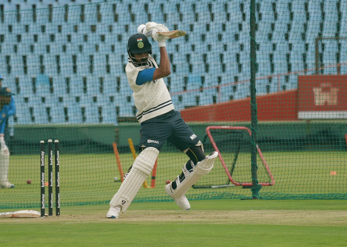 KL Rahul bats in the nets