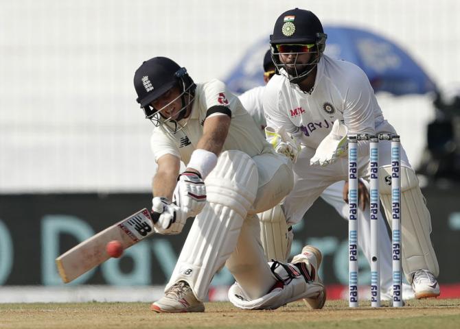 Joe Root bats during Day 1