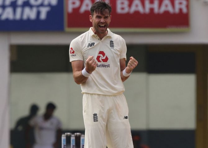England pacer James Anderson celebrates the wicket of Rishabh Pant during Day 5 