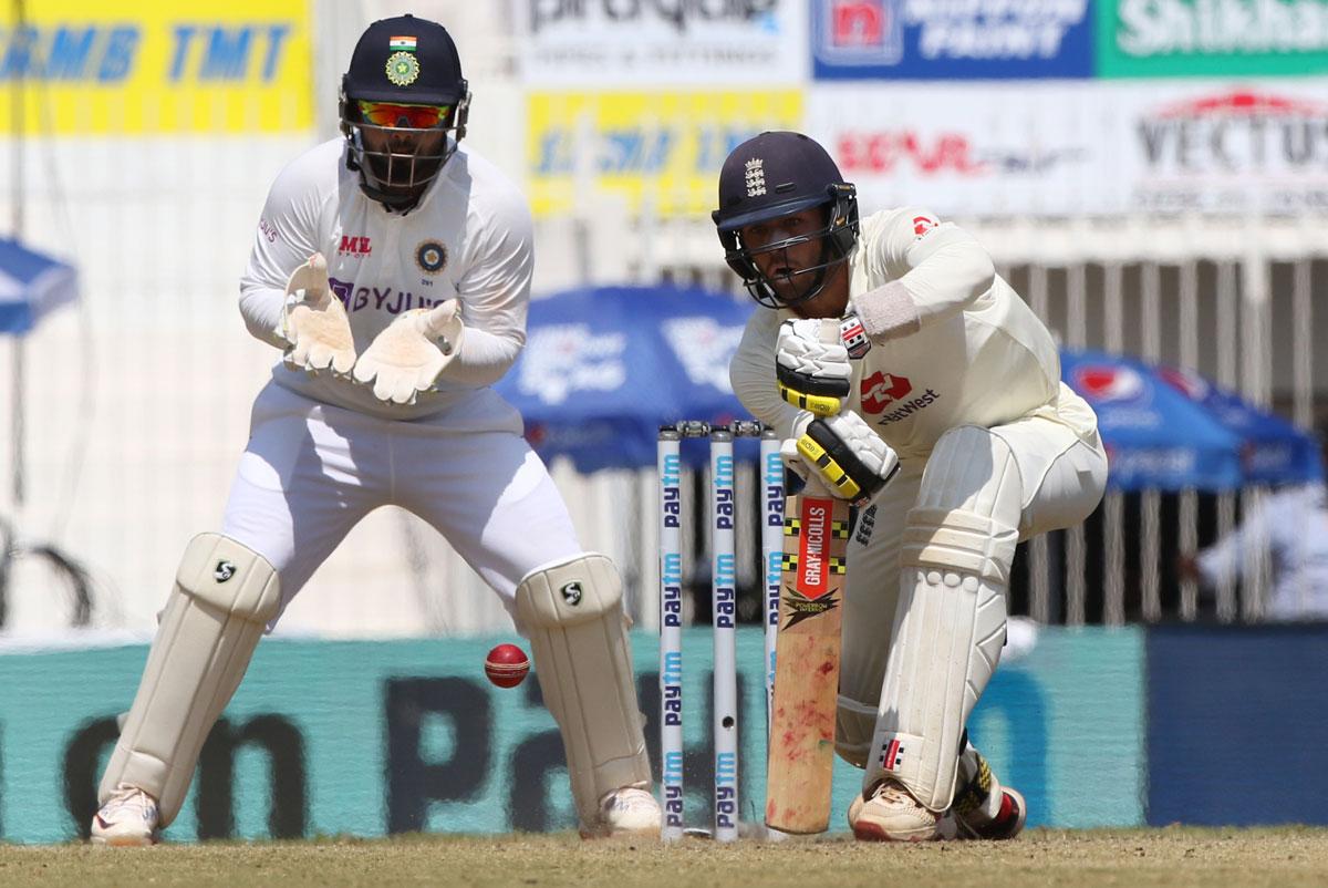 Ben Foakes bats during Day 2