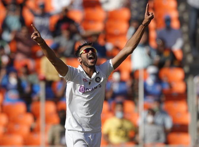 Axar Patel celebrates the wicket Zak Crawley