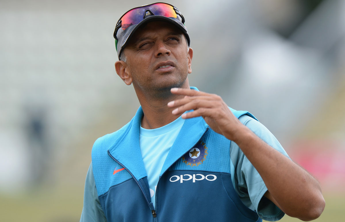 Dravid applies for Indian team head coach's post