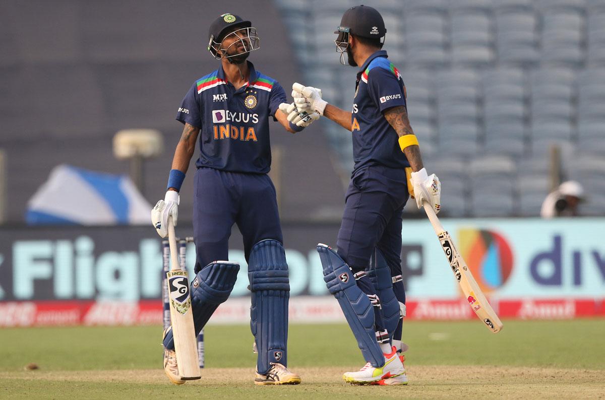 Krunal Pandya and KL Rahul during their partnership