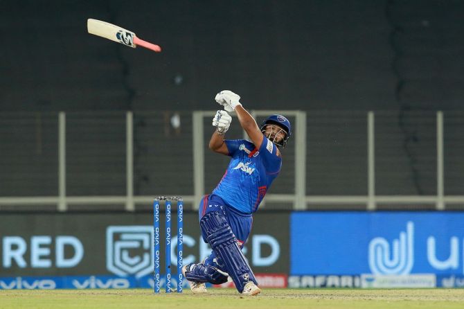 Rishabh Pant loses his bat as he attempts to go for a big shot, in the attempt he loses his wicket.