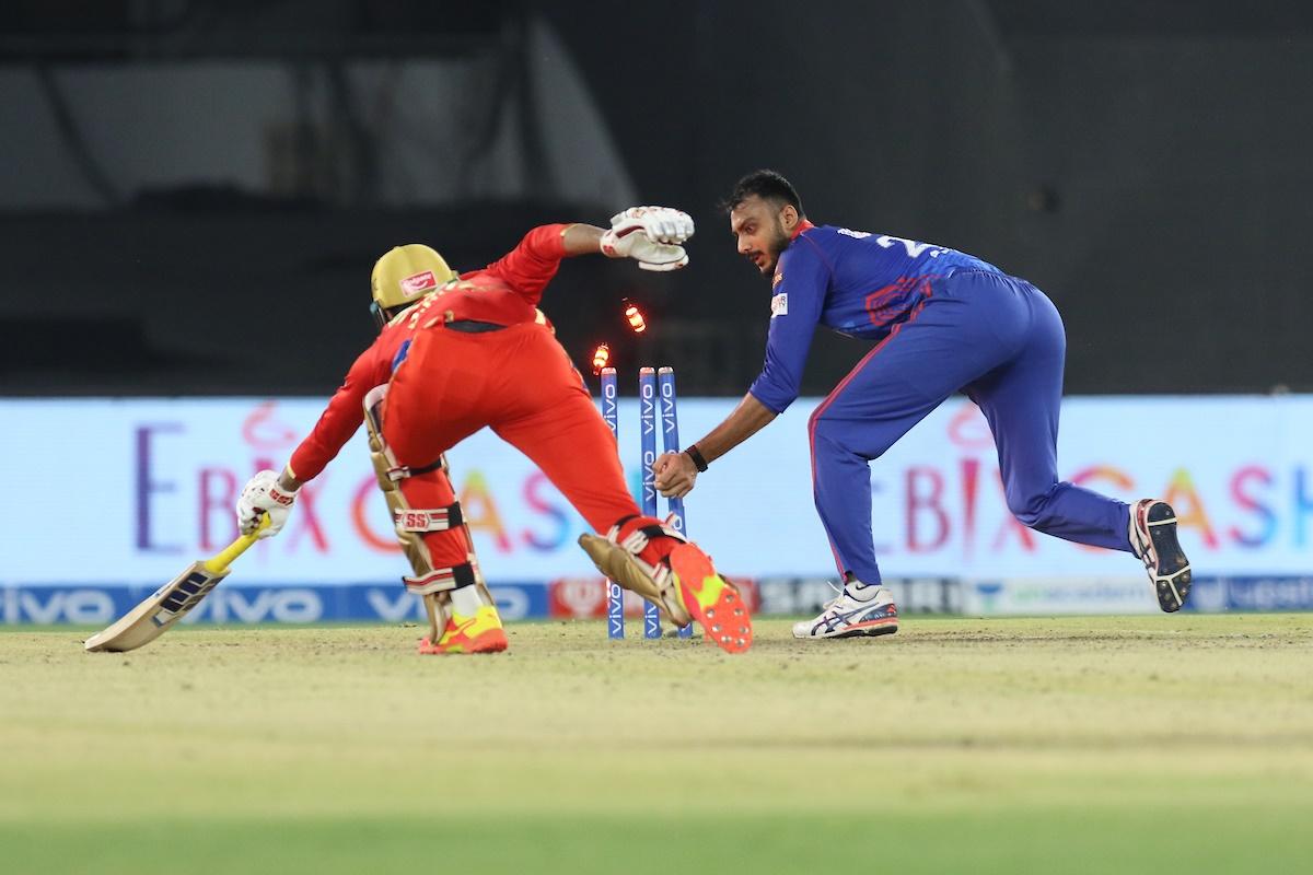 Deepak Hooda is run-out by Axar Patel