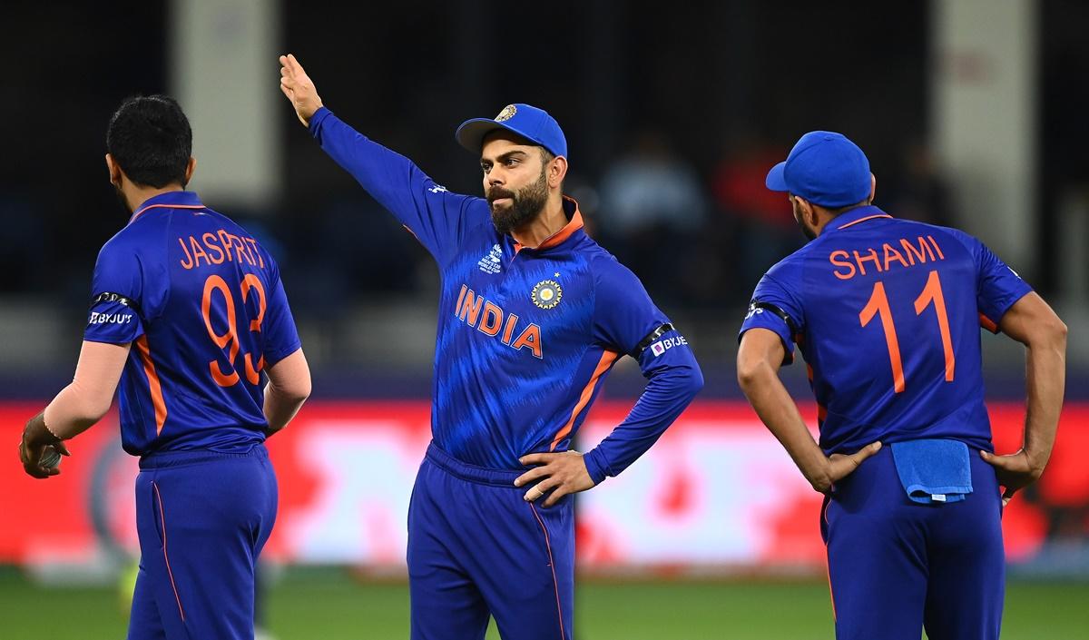 Virat Kohli sets the field during the T20 World Cup Super 12s match against Namibia, at Dubai International Stadium, on Monday.