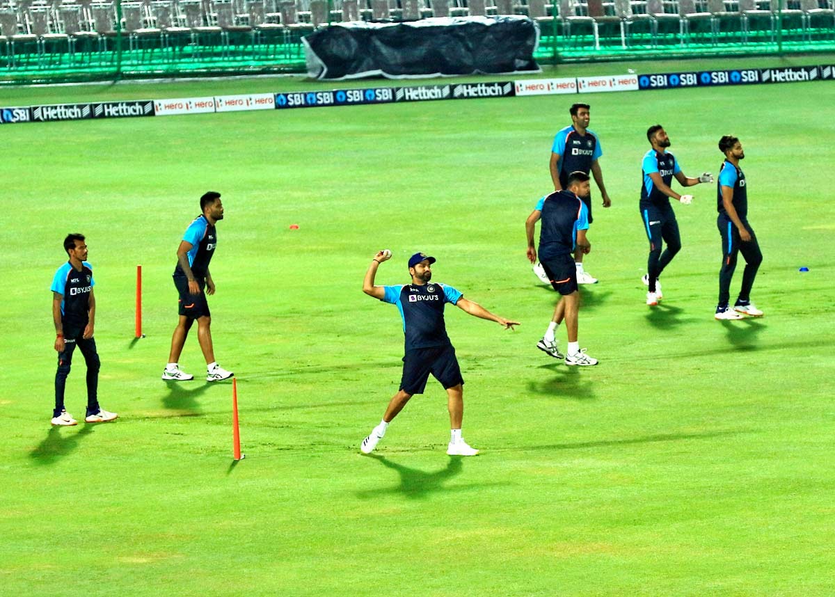 Indian cricket team coach Rahul Dravid during a practice session ahead of India's T20 cricket match against New Zealand, at Sawai Mansingh Stadium in Jaipur.