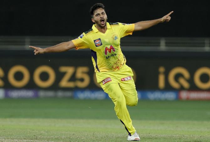 Shardul Thakur does a celebratory run after taking the wicket of Shikhar Dhawan.