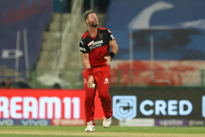 Dan Christian takes the catch off his own bowling to dismiss Jason Roy.