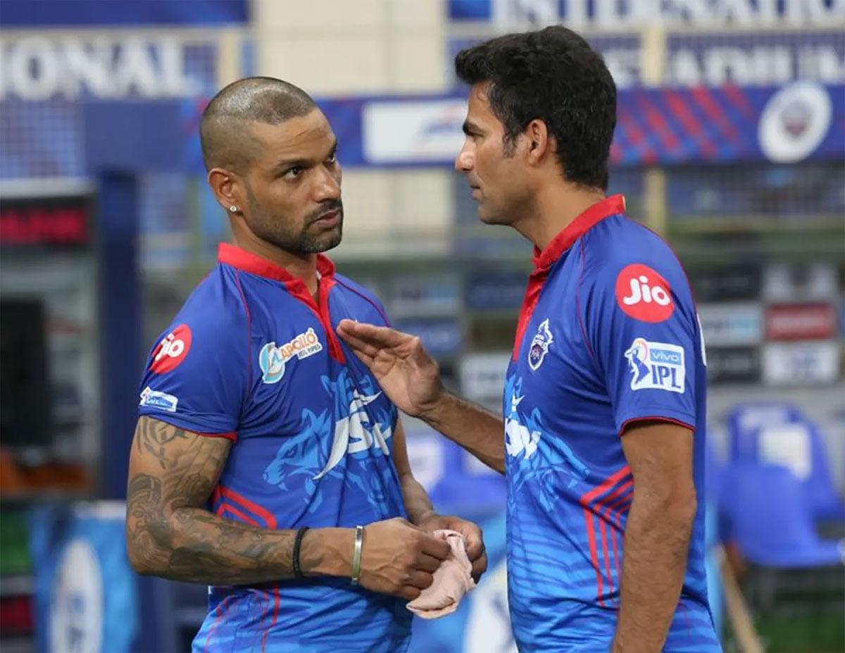 Delhi Capitals' assistant coach Mohammad Kaif speaks with Shikhar Dhawan