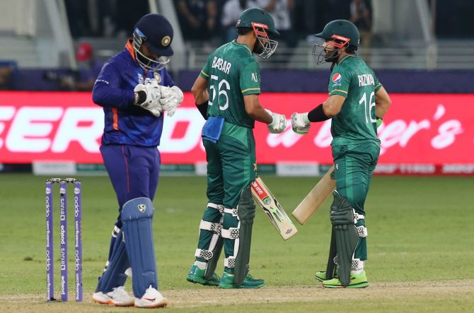 Mohammad Rizwan and Babar Azam bump fists during their innings