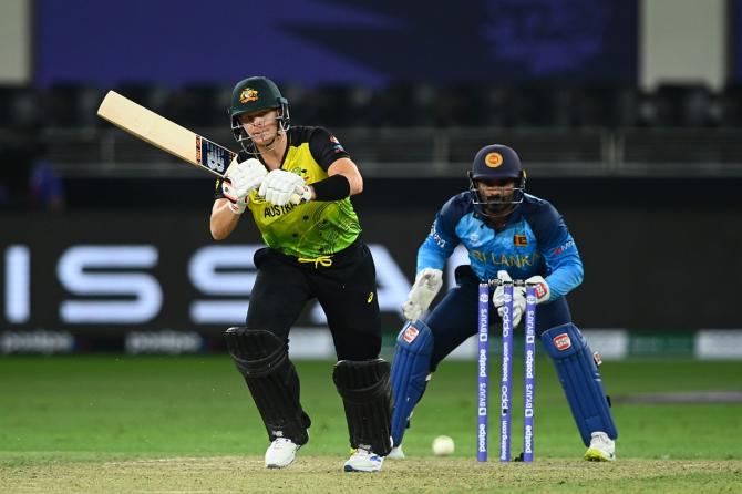 Steven Smith bats during his 26-ball 28.