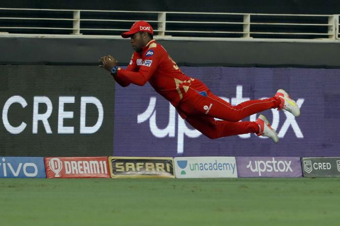 Punjab Kings fielder Fabian Allen pulls off a splendid catch to dismiss Liam Livingstone.