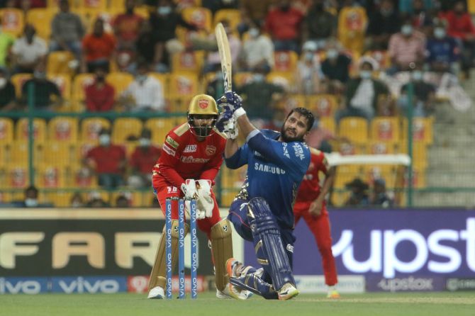 Saurabh Tiwary propped the Mumbai Indians innings, scoring 45 off 37 balls, after the loss of early wickets