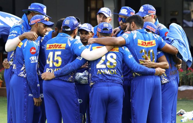 IPL 2022: What's going wrong for Mumbai Indians, CSK? - Rediff Cricket