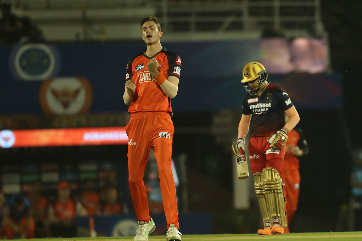 Sunrisers Hyderabad pacer Marco Jansen celebrates dismissing Royal Challengers Bangalore opener Faf Du Plessis in the IPL match at the Brabourne Stadium in Mumbai on Saturday.