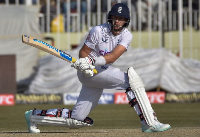 England's Joe Root surprised all by batting left-handed against leg spinner Zahid Mahmood for a couple of deliveries before returning to his usual stance on Day 4 of the first Test against Pakistan, at Pindi Cricket Stadium, Rawalpindi, on Sunday.