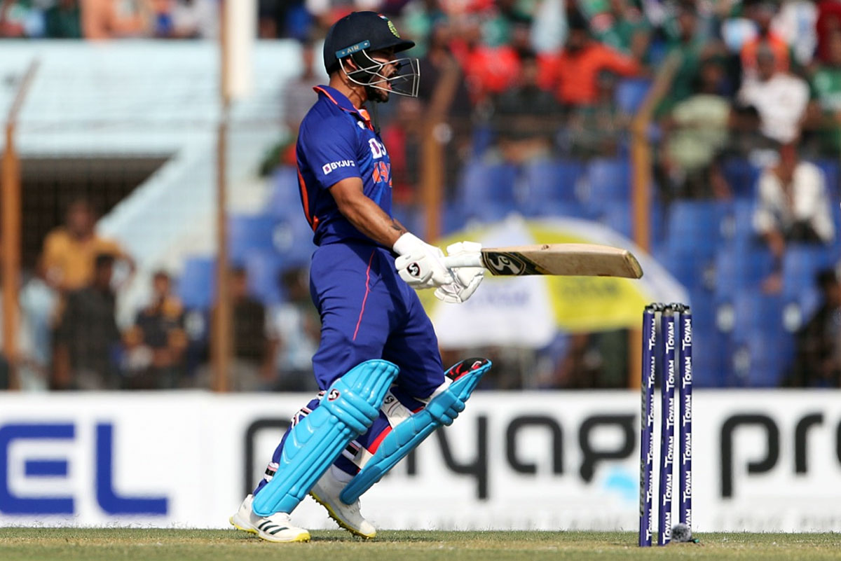 West Indies beat India by 43 runs in 3rd ODI despite Virat Kohli's