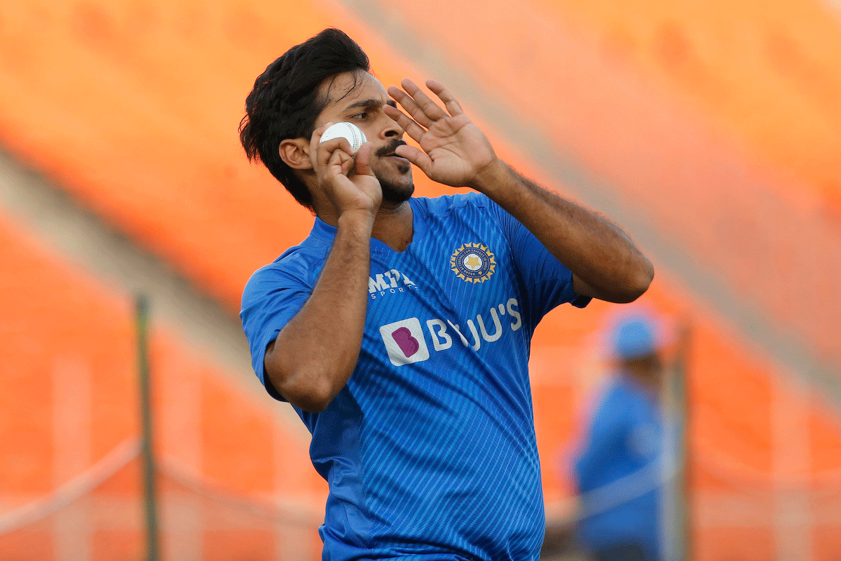 Shardul Thakur bowls in the nets