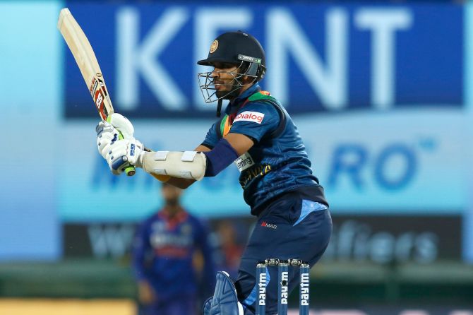 Captain Dasun Shanaka top-scored for Sri Lanka with an unbeaten 74 off 38 balls