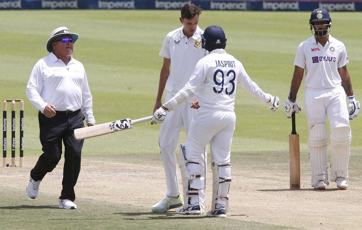  Umpire Marais Erasmus intervenes as Marco Jansen and Jasprit Bumrah get into a war of words during Day 3 of the 2nd Test between South Africa and India 