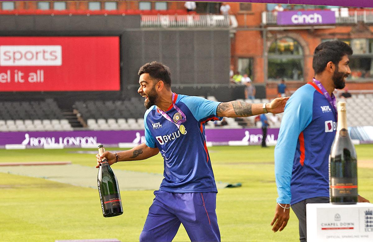 Virat Kohli is happiness personified during team celebrations