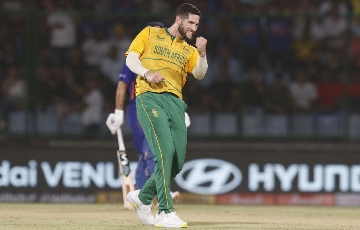 Wayne Parnell celebrates the wicket of Ruturaj Gaikwad