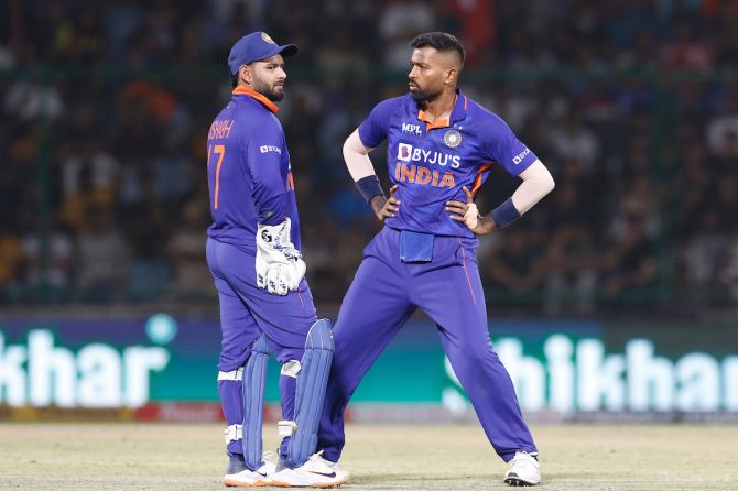 India's captain Rishabh Pant and Hardik Pandya in discussion during the first T20I against South Africa, at the Arun Jaitley Stadium, in Delhi, June 9, 2022.