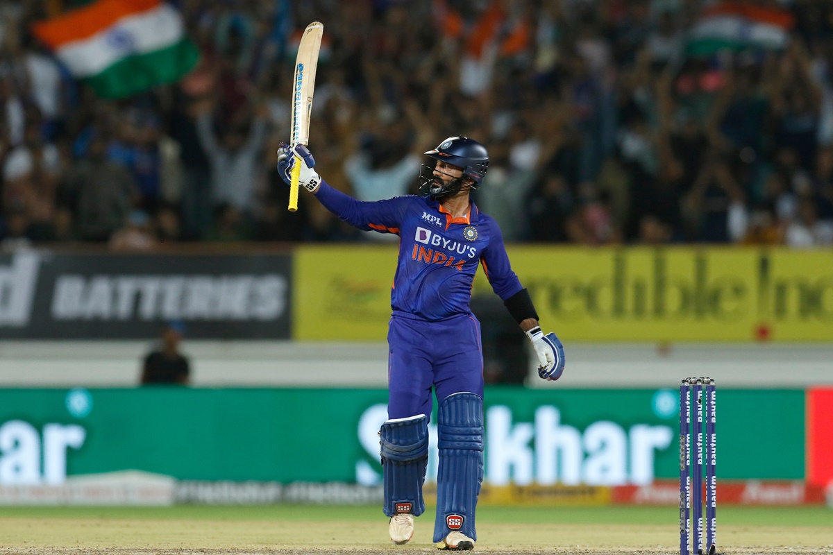 India’s Dinesh Karthik celebrates his half century