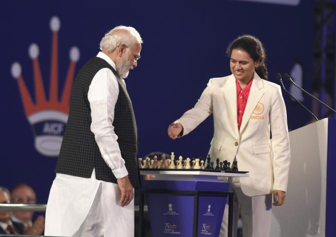 Chess Olympiad kicks off in grand style