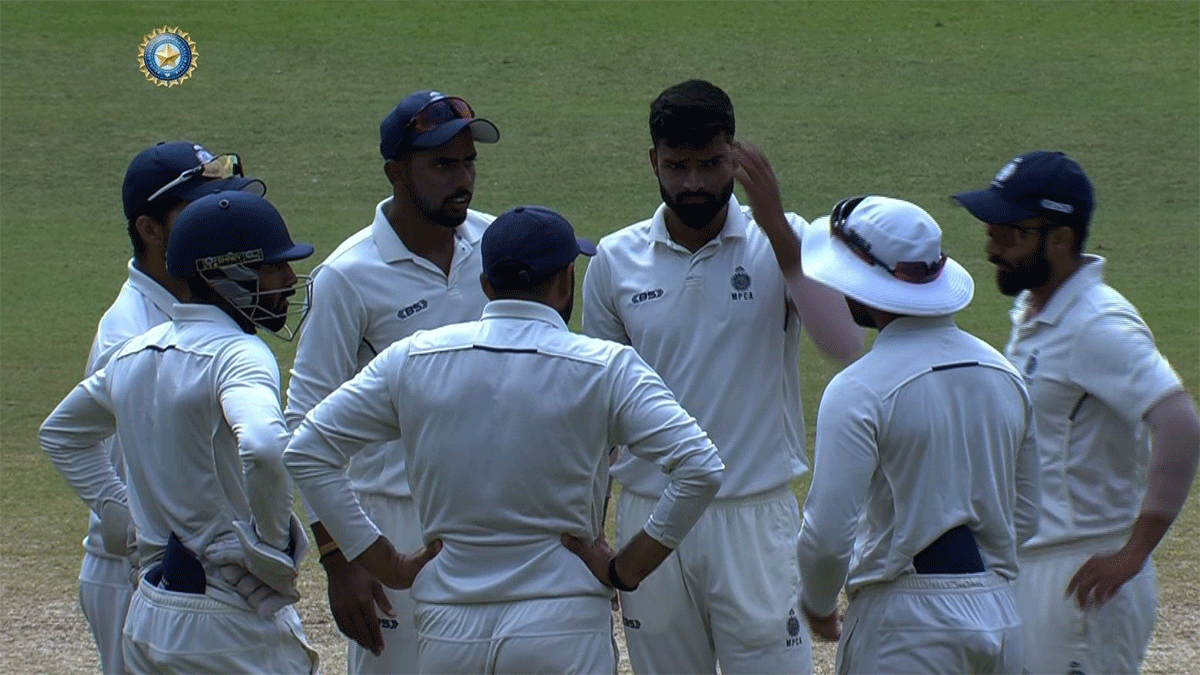 Kumar Kartikeya did the star turn for Madhya Pradesh, finishing with 4 wickets in Mumbai's 2nd essay