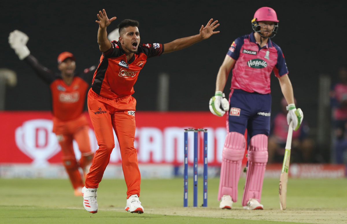  Umran Malik of Sunrisers Hyderabad appeals for the wicket of Jos Buttler, who was given caught behind off the review