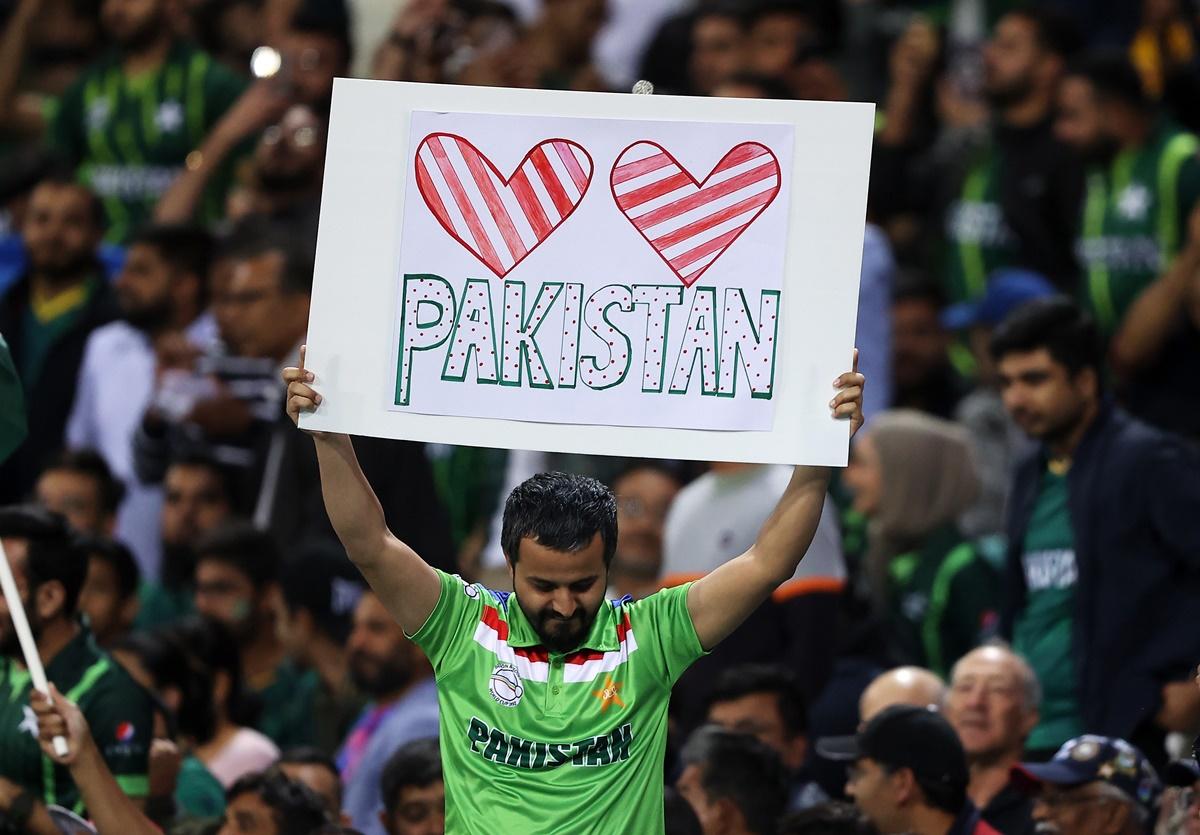 Pakistan fans