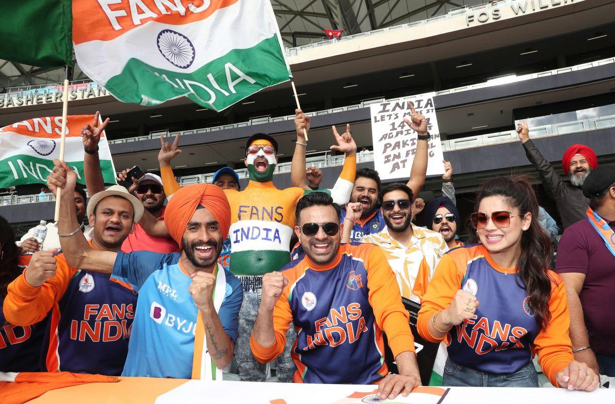 India fans at second semi-final between India and England, Adelaide Oval