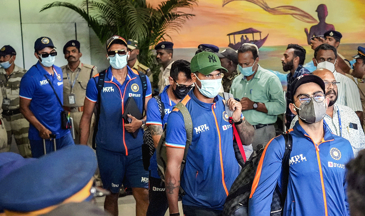 Virat Kohli, Umesh Yadav, Yuzvendra Chahal and Axar Patel arrive at the Thiruvananthapuram airport on Monday