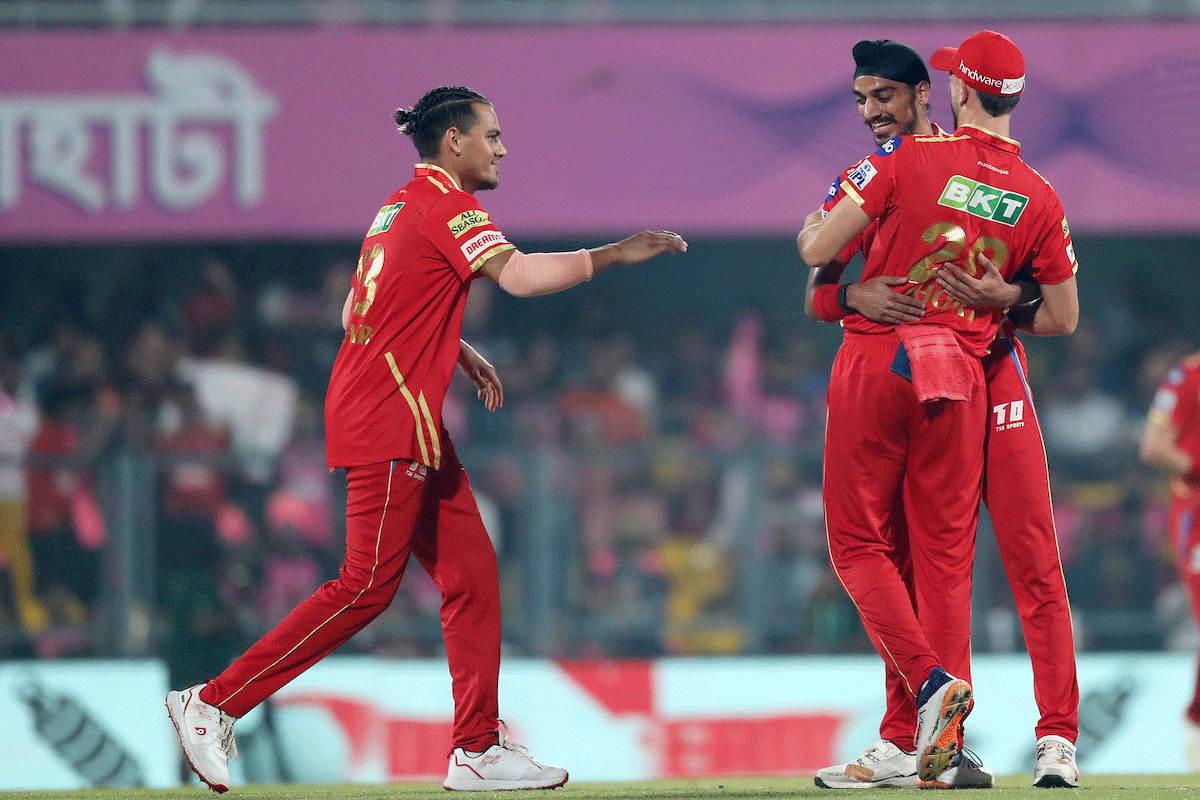 Arshdeep Singh celebrates the wicket of Yashaswi Jaiswal 