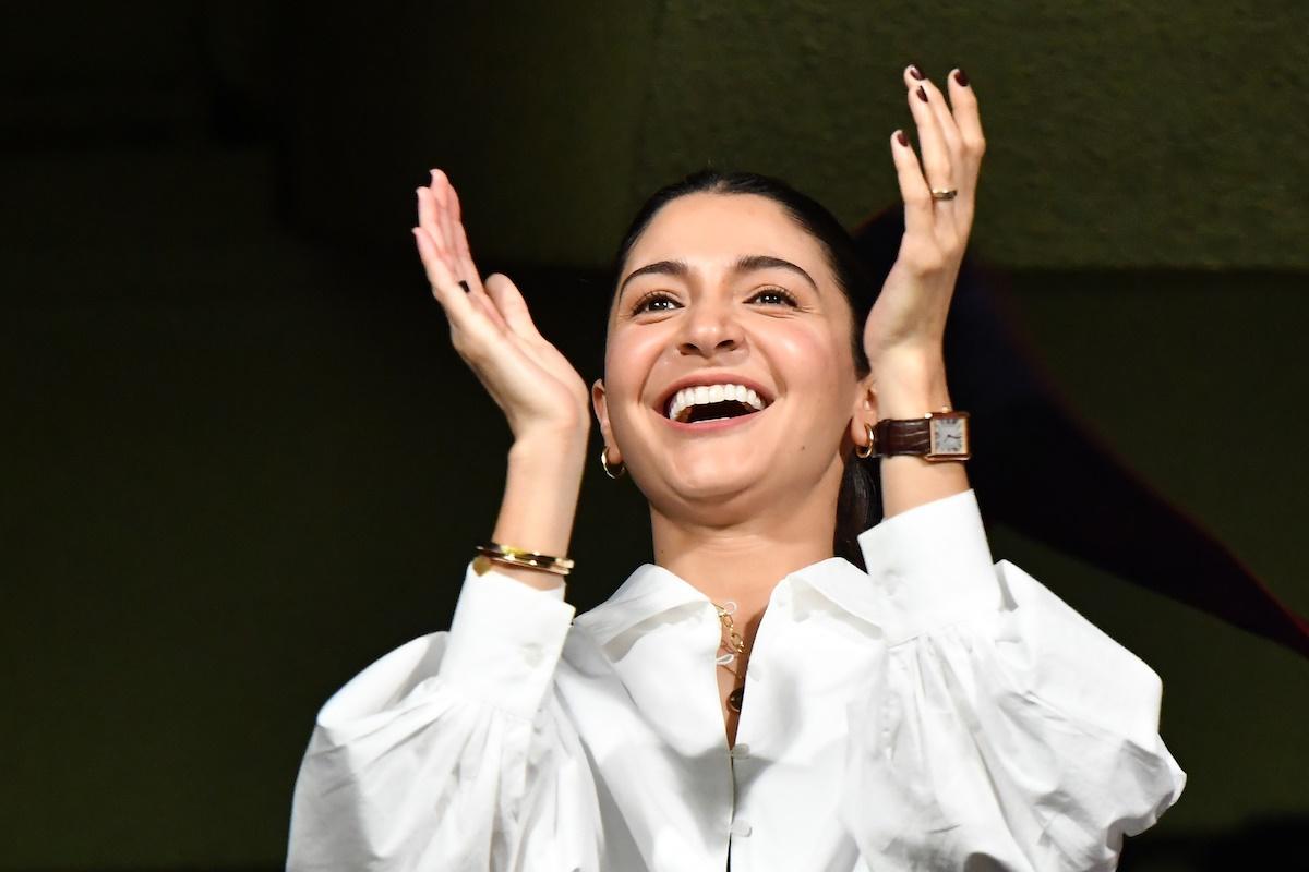 IPL 2023: Anushka Cheers Kohli And Co - Rediff.com