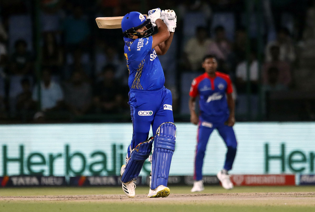 MI's prospects brighten with Rohit's return to form